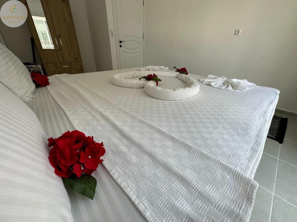 Newton Apart Aparthotel Fethiye Esterno foto
