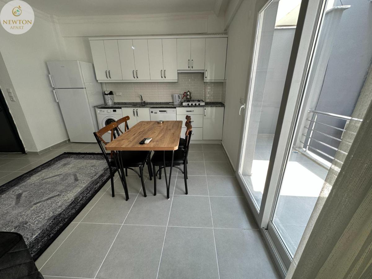 Newton Apart Aparthotel Fethiye Esterno foto